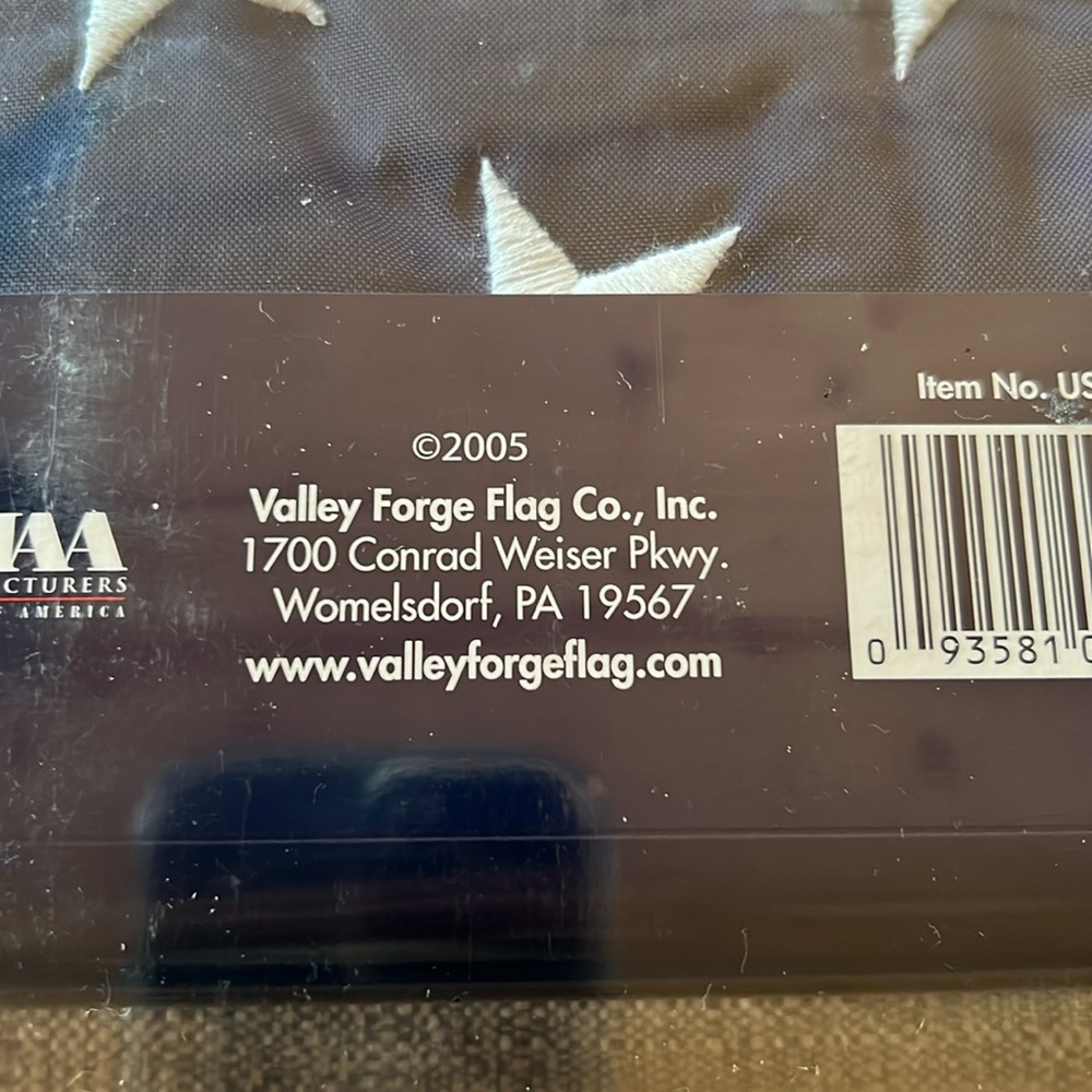 NEW in package Valley Forge 3x5 Flag Woven Embroidered Made in USA NEW - Picture 3 of 5